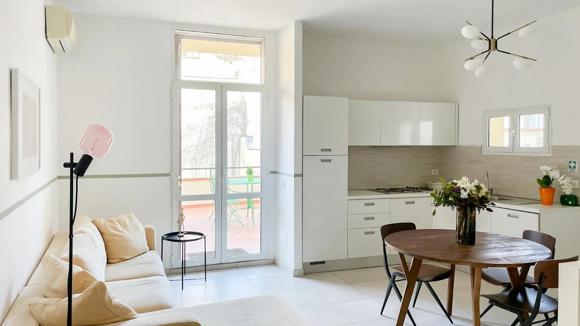 Stunning Apartment With An Amazing Terrace Florence 0*,